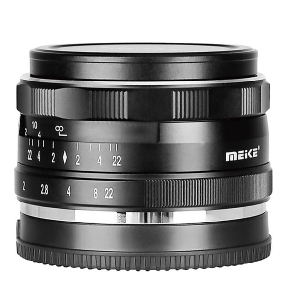 Meike MK-35mm f/1.7 Lens for Micro Four Thirds - Picture 2 of 5